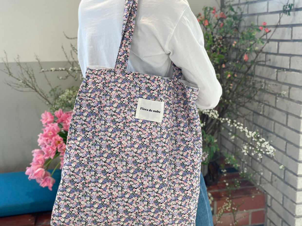 [Flora de nube] aesthetic floral tote bag | Wuthering Heights